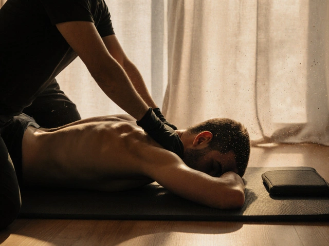 Tantrická masáž v praxi: Jak chránit ruce a záda jako masér